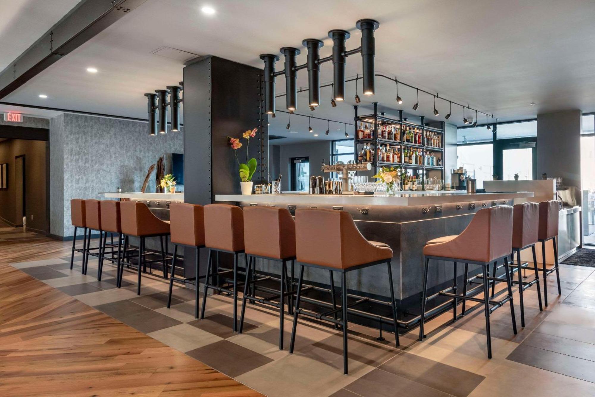 Cambria Hotel Portland Downtown Old Port Ngoại thất bức ảnh