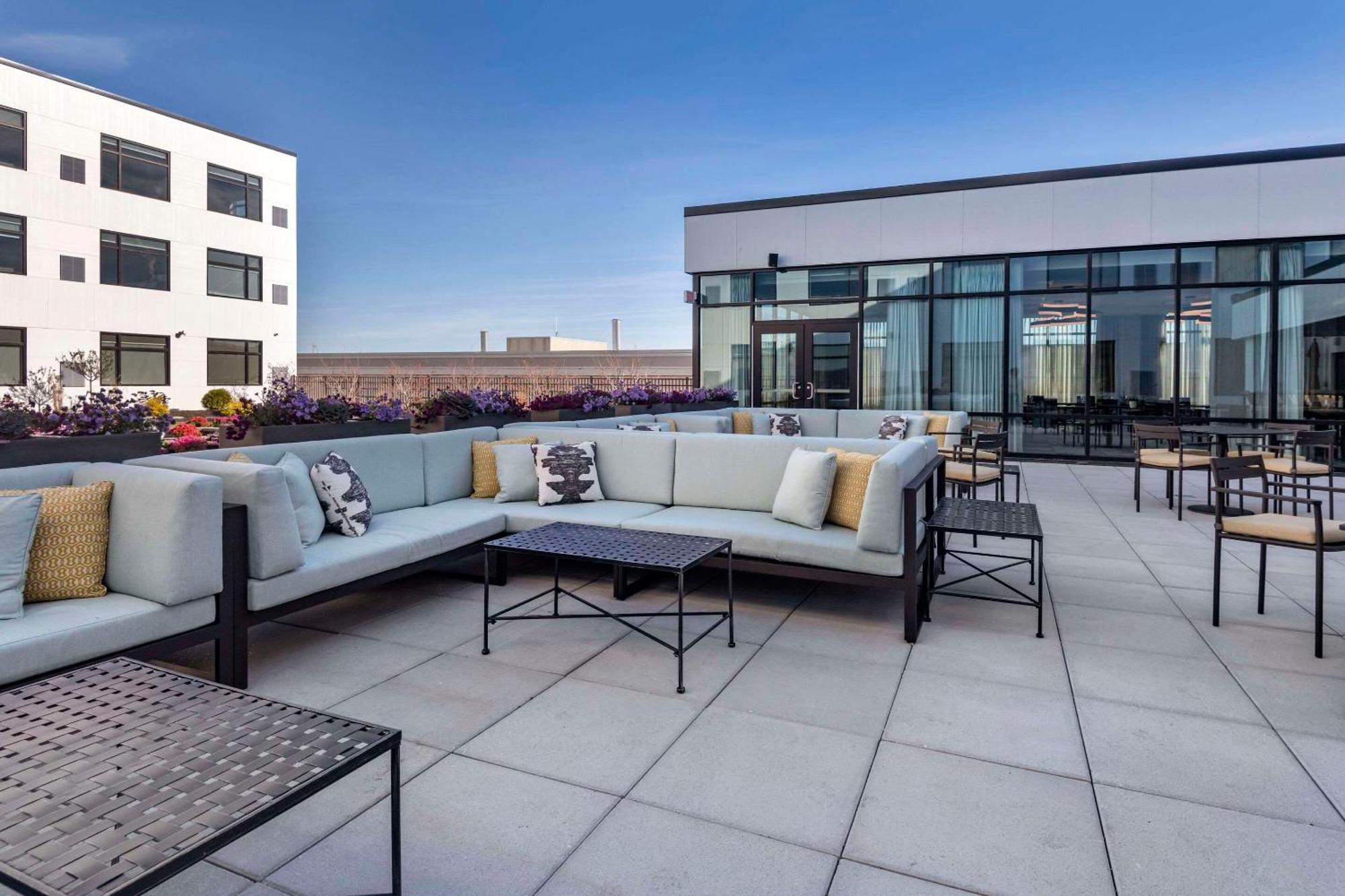 Cambria Hotel Portland Downtown Old Port Ngoại thất bức ảnh